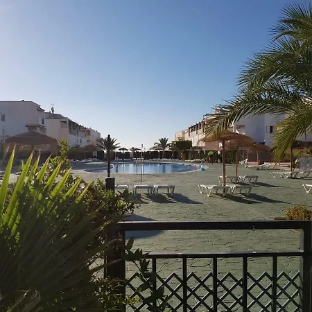 Casa Baja Extraordinaria En Urbanizacion Naturista! * Las Bombardas