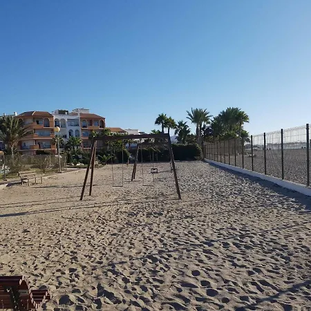 Casa Baja Extraordinaria En Urbanizacion Naturista!